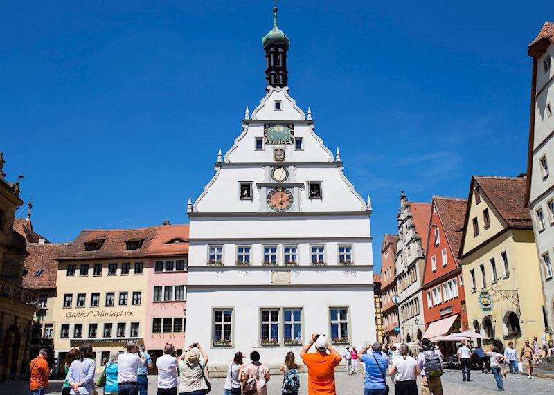 Rothenburg town hall and glockenspiel