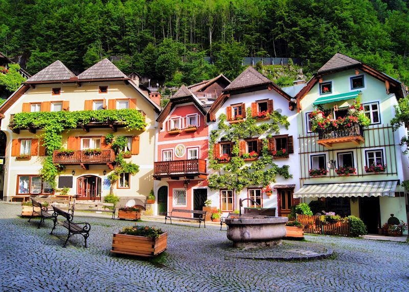 Vibrant houses in Hallstatt