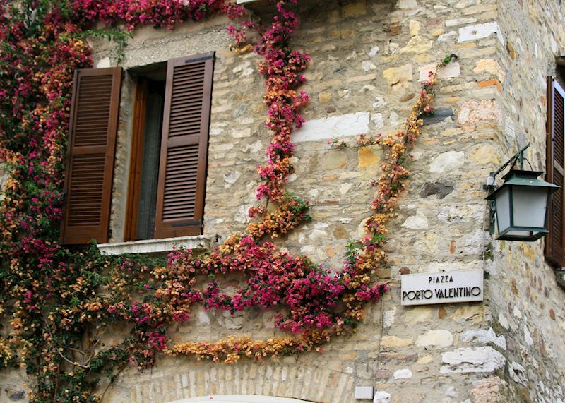 Local houses, Sirmione