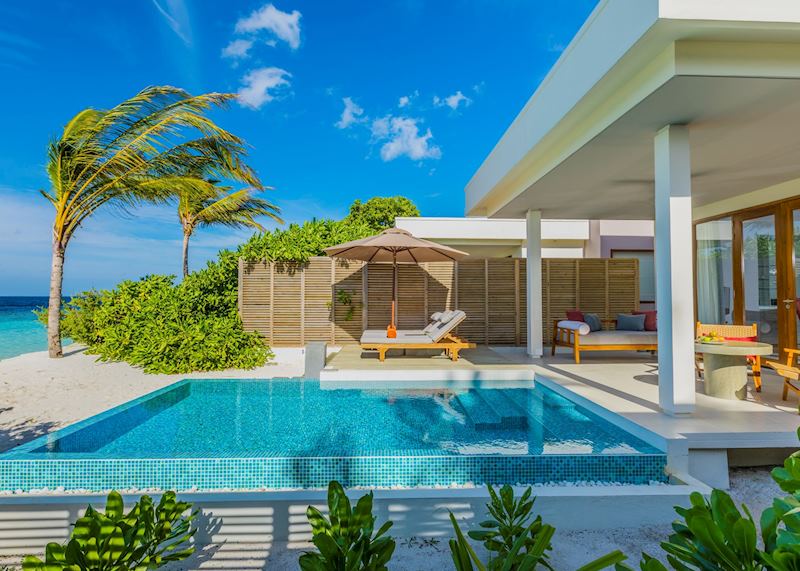 Beach villa with pool, Niva Dhigali Maldives