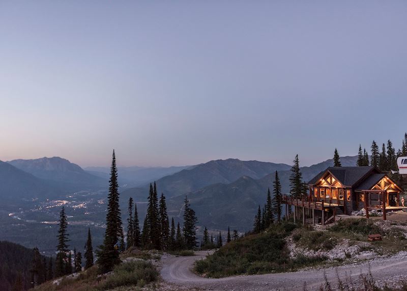 Lost Boys Cafe at Fernie Resort
