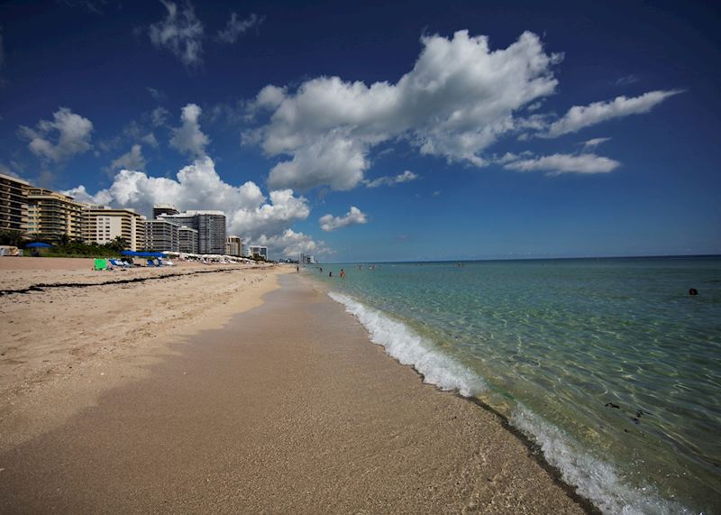Surfside Beach, Miami