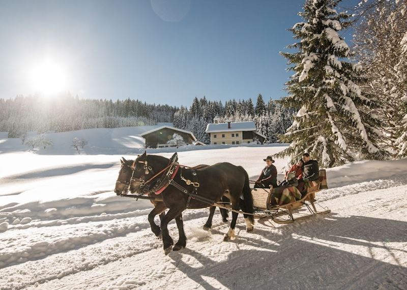 Horse-drawn sleigh ride in St Wolfgang (Credit: Michael Größinger)