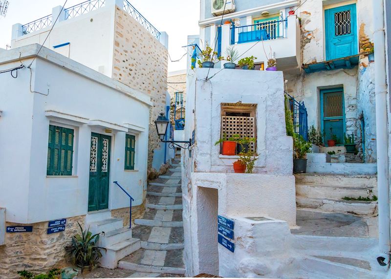 Local houses, Ano Syros