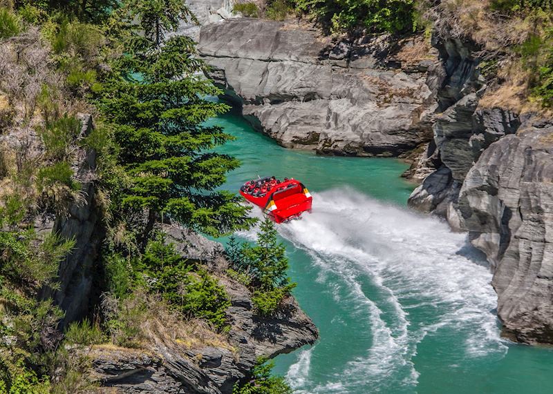 Jet boat at Arthurs Point, Queenstown