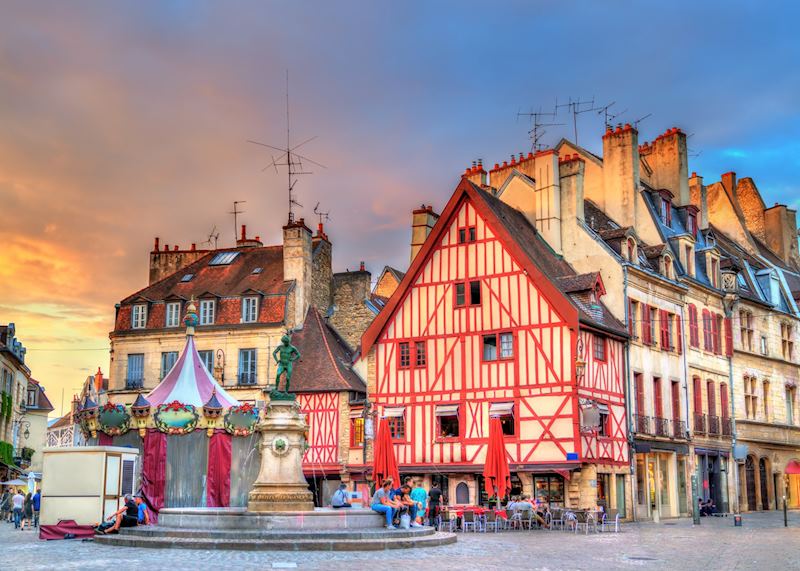 Place François Rude, Dijon