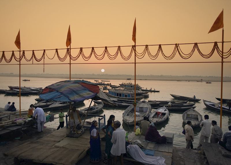 Sunrise over the ganges, Varanasi, India