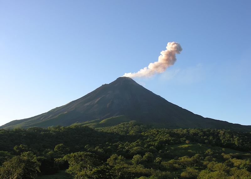 Volcan Arenal in its active phase, Costa Rica