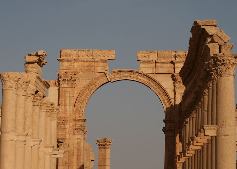 Colonnaded Street and Roman arch, Palmyra