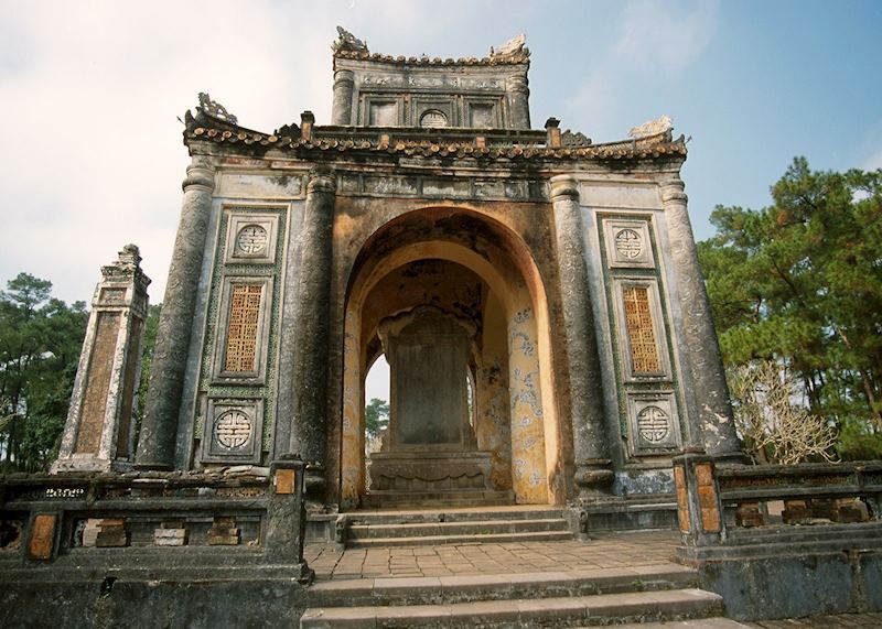 Tomb of Emperor Tu Doc, Hue