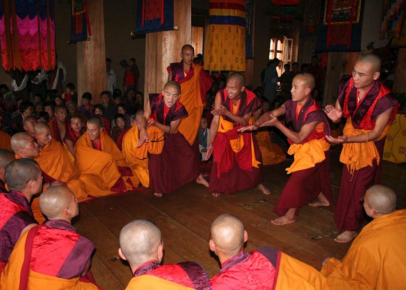 Monks singing, Phobjikha