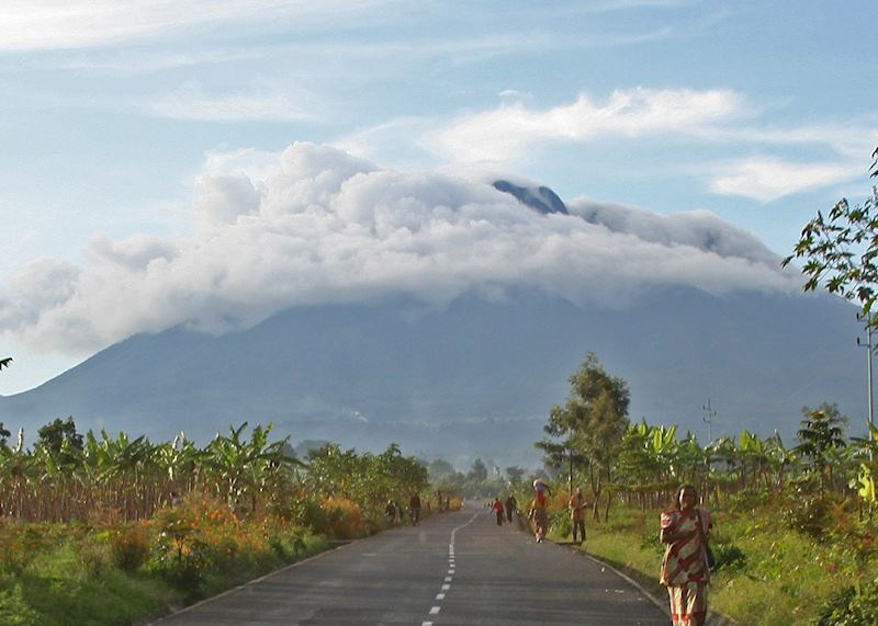 The road from Ruhengeri to the Volcanoes National Park