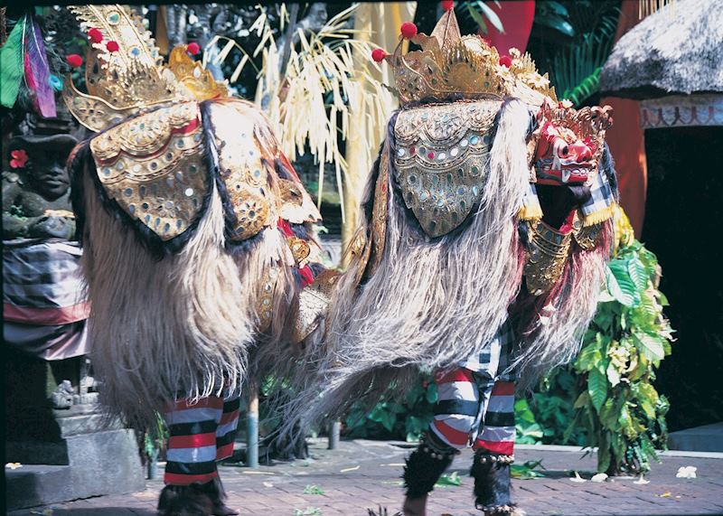 Balinese men in traditional costume