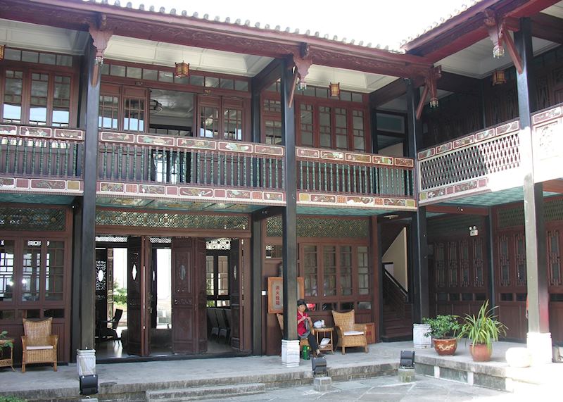Courtyard, Linden Centre, Dali