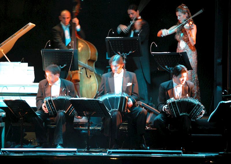 Tango show Carlos Gardel, musicians