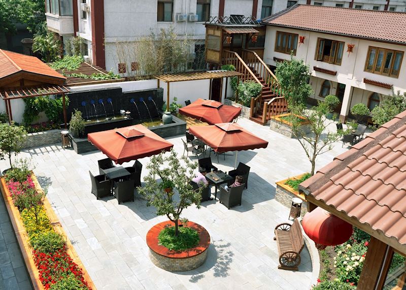 Red Wall Garden Courtyard