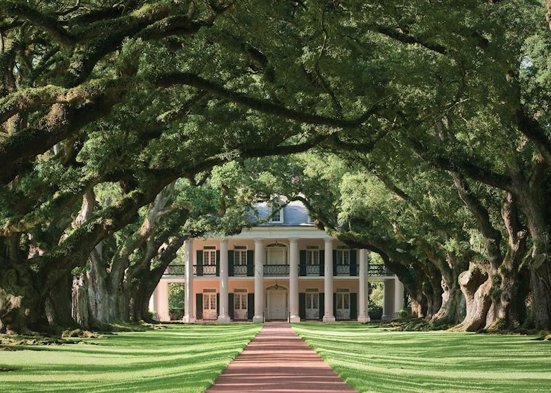 Oak Alley Plantation, Vacherie, Near New Orleans
