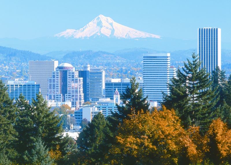 Portland, Oregon, overlooked by Mount Hood