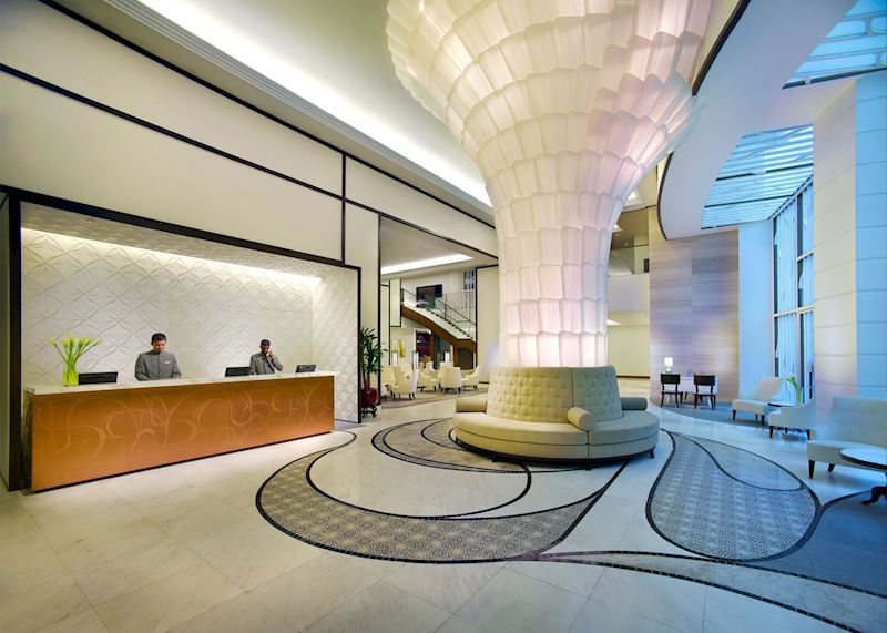 Rendezvous Hotel Lobby