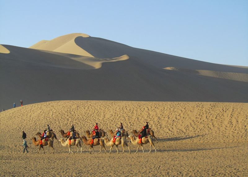 Mingsha Singing Sand Dunes, Dunhuang