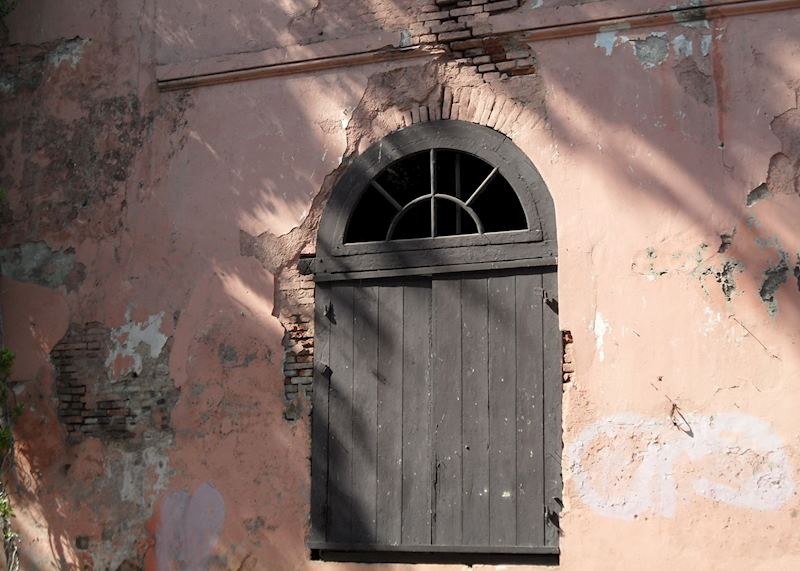 Dilapidated building, Jakarta