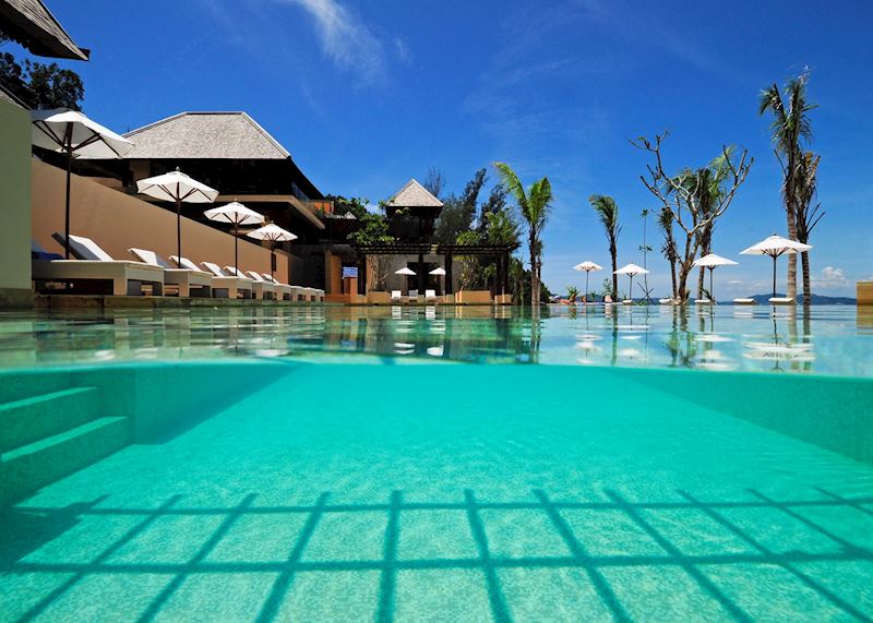 Swimming pool, Gaya Island Resort