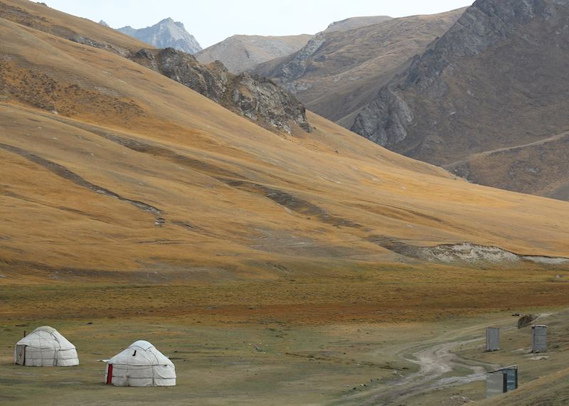 Tash Rabat Yurts