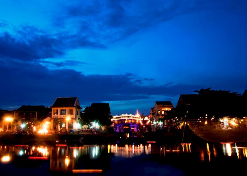 Japanese Bridge and the Thu Bon River at dusk, Hoi An, Central Vietnam