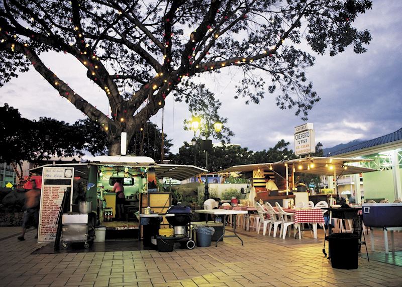 Dining out at the roulettes, Tahiti