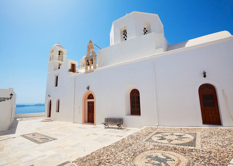 Church of Panagia Korfiatissa in Plaka, Milos