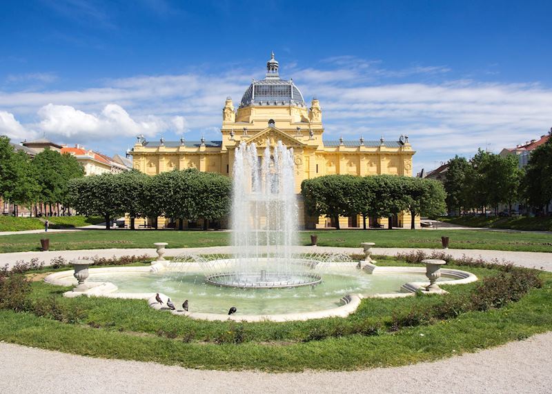 King Tomislav Square, Zagreb