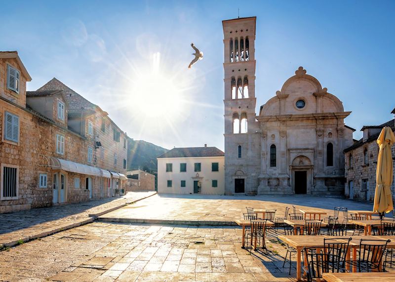 Square of Saint Stephen, Hvar