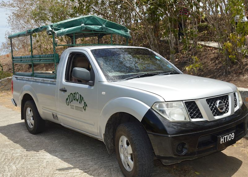 Open-back taxi, Bequia