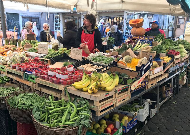Morning market, Rome