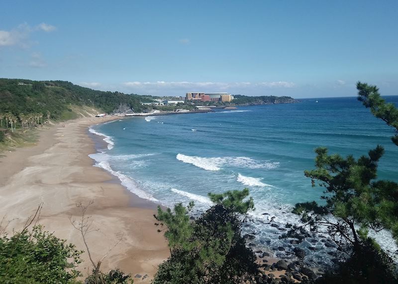 Jungmun beach