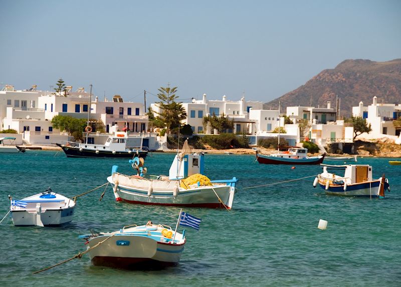 Pollonia, Milos