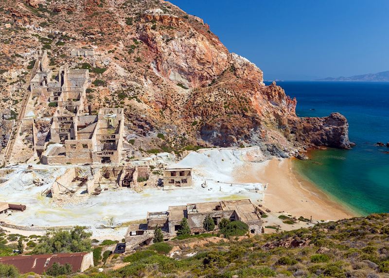 Abandoned sulphur miles, Milos